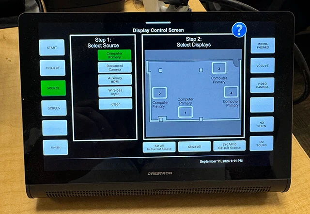 Crestron · Towson University · 课堂中控触屏