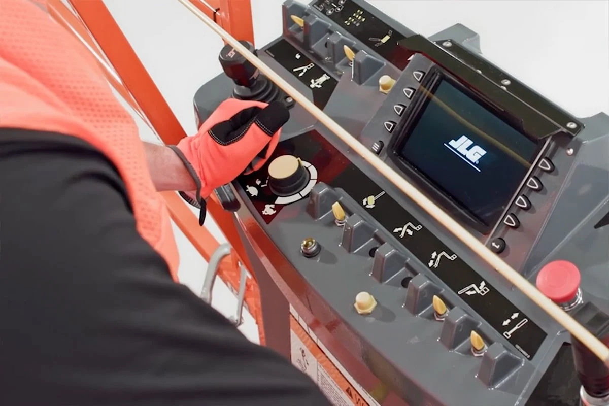 JLG platform display · 高空作业平台屏