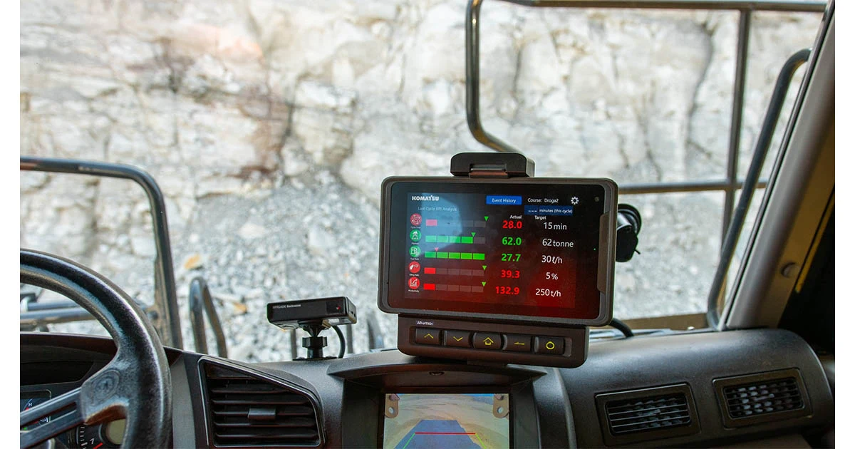 Komatsu mining truck display · 矿用车辆显示终端